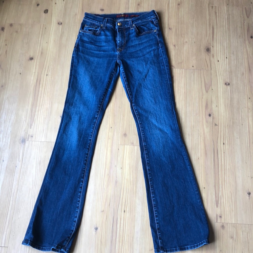 Tailorless inseam bootcut jeans